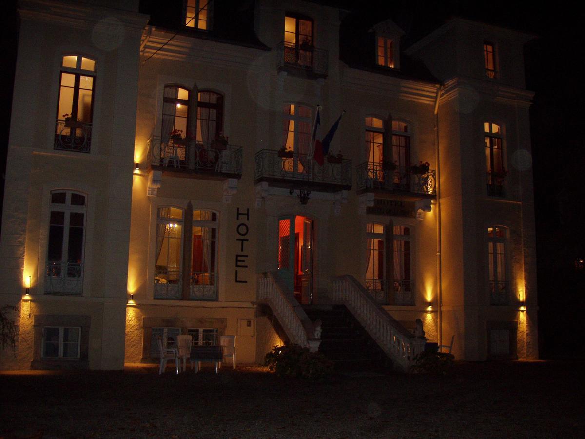 Castel De La Pique Bed & Breakfast Bagneres-de-Luchon Exterior photo